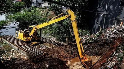 penanganan saluran tersumbat di Kota Bogor/ dok