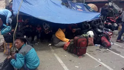 Warga memadati Bandara Wamena pada 27 September 2019. Ribuan warga meninggalkan Wamena pasca kerusuhan/Antara