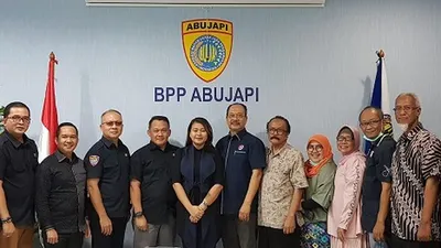 Pengurus FAADI sebelum social distancing