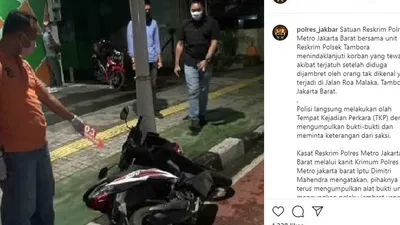 Polisi melakukan olah TKP penjambretan di Roa Malaka, lokasi penjambretan yang menewaskan korbannya. instagram : @polres_jakbar