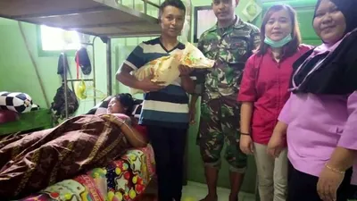 (Pasi Intel Satgas Yonif Mekanis Raider 411 Kostrad, Lettu Inf Asep Saepudin, S.T. Han)