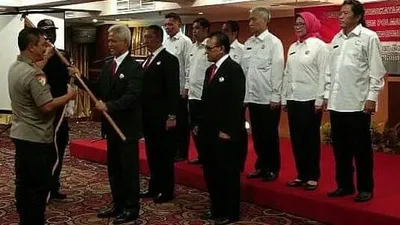 Kabaharkam Polri Komjen Pol. Agus Andrianto saat mengukuhkan Pengurus Pokdarkamtibmas Bhayangkara tingkat Nasional.