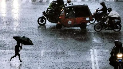 Musim Hujan akan Tiba, Warga Jakarta Diminta Antisipasi Banjir dan Puting Beliung