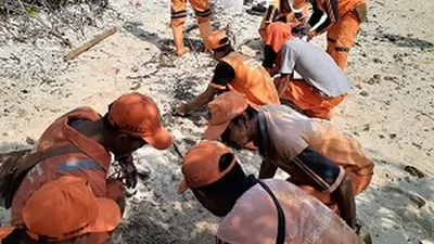 Ilustrasi petugas PPSU wilayah Kepulauan Seribu (poskotanews.com)