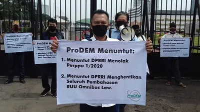Jaringan Aktivis Pro Demokrasi (ProDEM) tolak Perppu COVID-19 dan pembahasan Omnibus Law