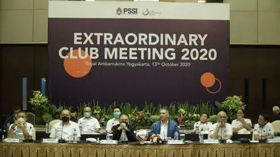 Ketua Umum PSSI Mochamad Iriawan saat menghadiri Extraordinary Club Meeting di Royal Ambarukmo Hotel, Selasa (13/10/2020), malam. (Ayojakarta/dok PSSI)