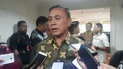 Ketua Umum PSSI Mochamad Iriawan di kantor Kemenpora, Jakarta, Jumat (21/2/2020). (Republika/Ijal Rosikhul Ilmi)