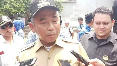 Wali Kota Bekasi, Rahmat Effendi. (Warta Kota/Muhammad Azzam)