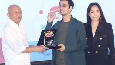 Rans Carnival merupakan sebuah acara Roadshow yang menggabungkan konsep hiburan keluarga, konser musik dan digital activity selama tiga hari di setiap kota-nya.