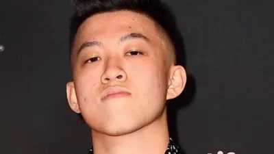 Rich Brian/Net