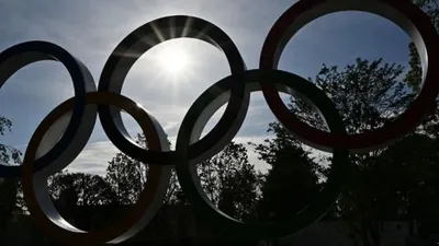 Ring Olimpiade yang berada di dekat National Stadium, Tokyo, Jepang. Jepang menjadi tuan rumah Olimpiade 2020 dari 24 Juli sampai 9 Agustus 2020. [AFP/Charly Triballeau]