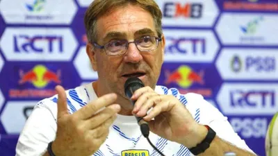 Pelatih Persib Bandung, Robert Rene Alberts (Ayobandung/Irfan )