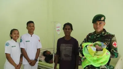 Anggota Yonif 411 Kostrad Bantu Persalinan Warga Kampung Erambu