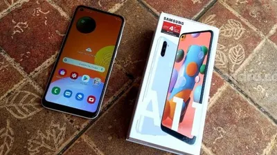 Samsung Galaxy A11. [Suara.com/Tivan Rahmat]