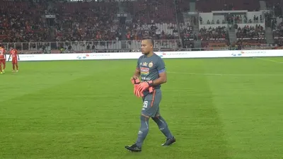 Penjaga gawang Persija Jakarta, Andritany Ardhiyasa. (Ayojakarta.com/Hendy Dinata)