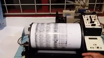 Ilustrasi aktivitas seismograf