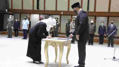 Anies Minta Pejabat Sekda DKI Jakarta Kerja All Out. (Sumber foto: Humas Pemprov DKI Jakarta)