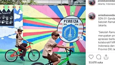 Tangkapan layar dari akun Instagram Gubernur DKI, Anies Baswedan, yang menerangkan tentang program Sekolah Ramah Bersepeda dan SDN Gandaria Selatan 01 yang menjadi pionirnya.