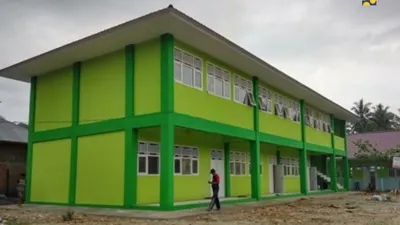 Bangunan sekolah yang direhabilitas oleh Kementerian PUPR. (Dok. Biro Komunikasi Publik PUPR)