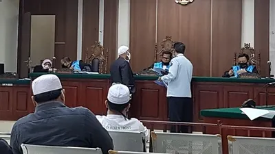 Suasana sidang lanjutan Habib Bahar di Pengadilan Tata Usaha Negara Jawa Barat, Bandung, Senin (3/8/2020). (Ayobandung/Fichrii Hakiim)