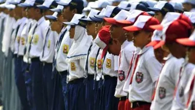 Praktisi Hukum SKB 3 Menteri Tentang Seragam Harus Dicabut. (istimewa)