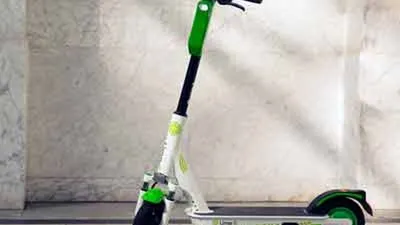 Skuter listrik (Obengplus.com)