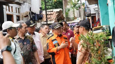 residen Partai Keadilan Sejahtera (PKS) Mohamad Sohibul Iman di  di Kelurahan Cipinang Melayu, Kecamatan Makassar, Jakarta Timur, Jumat (3/1/2020) (Humas DPP PKS)