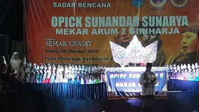 Sosialiasi budaya sadar bencana di Desa Citeurep, Kecamatan Panimbang, Kabupaten Pandeglang, Banten pada Sabtu (5/10/2019)/Antaranews