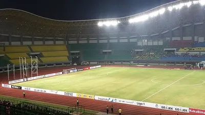Stadion Patriot Candrabhaga/Wikipedia