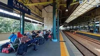 300 Ribu-an Penumpang Tinggalkan Jakarta dari 3 Stasiun