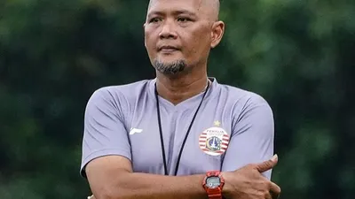 Mantan Kapten Timnas, Sudirman, tangani Persija setelah pelatih Sergio Farias Balik ke Brasil karena anaknya terpapar Covid-19/persija.id