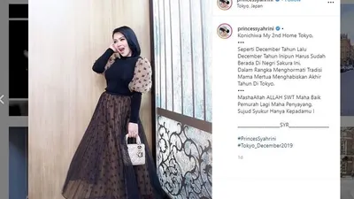 Syahrini merayakan tahun baru di Tokyo (Instagram/@princessyahrini)