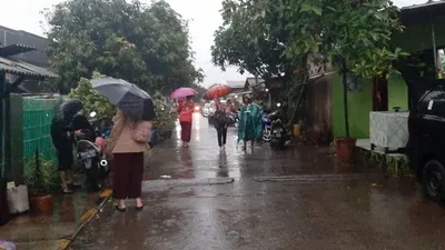 Taman Setia Mekar Bekasi Terendam Banjir Hingga Satu Meter. (Suara.com/Dini Afrianti Efendi)