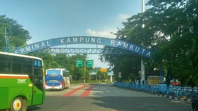 Suasana Terminal Kampung Rambutan pada Rabu (22/4/2020). (Ayojakarta.com/Hendy Dinata)