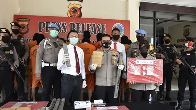 Produksi Upal Bernilai Ratusan Juta, Tujuh Orang Dibekuk di Bogor