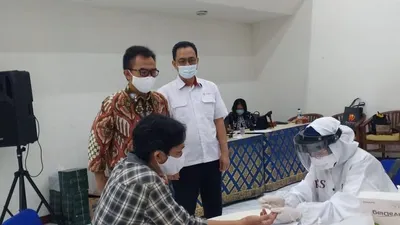 Lembaga Kantor Berita Nasional (LKBN) ANTARA kembali menggelar tes cepat atau Rapid Diagnostic Test (RDT) COVID-19 gratis menggandeng Persatuan Wartawan Indonesia (PWI) Pusat dan Dewan Pers. (Dok. PWI Pusat)