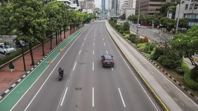 ilustrasi kondisi Jalan Tahamrin Jakarta/ Suara.com