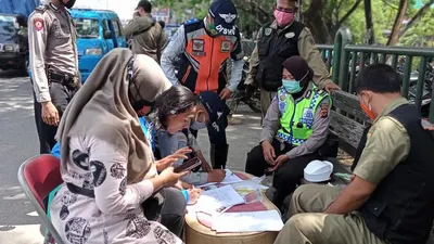 Sebanyak 200 teguran dilakukan aparat gabungan dalam Operasi Yustisi di Kabupaten Bogor / dok