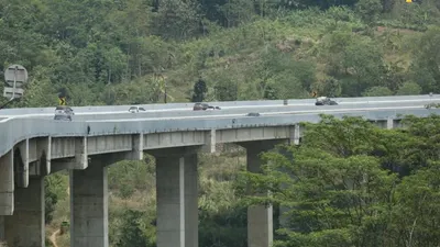 Jalan Tol Trans Jawa Dukung Geliat Ekonomi di Jawa Timur