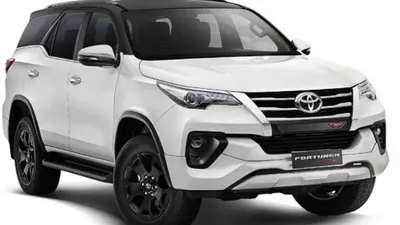 Toyota Fortuner limited edition (Indianautoablog)