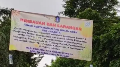 TPU Pondok Kelapa, Kelurahan Pondok Kopi, Kecamatan Duren Sawit, Jakarta Timur, membatasi jumlah peziarah dan melarang masuk orang selain peziarah untuk masuk ke area TPU. (timur.jakarta.go.id)