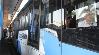 ilustrasi Transjakarta/ Suara.com