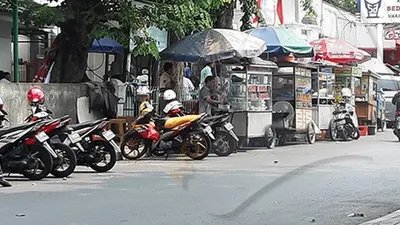 Trotoar di kawasan Taman Cut Mutiah, Menteng, Jakarta Pusat, salah satu trotoar yang selama bertahun-tahun diokupasi oleh pedagang kali lima/Ayojakarta.com