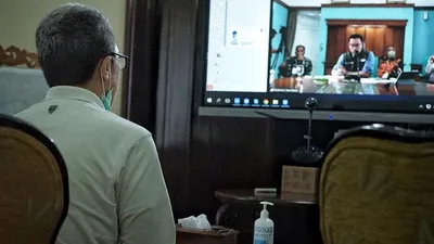 Ridwan Kamil saat video conference dengan Wakil Wali Kota Bogor