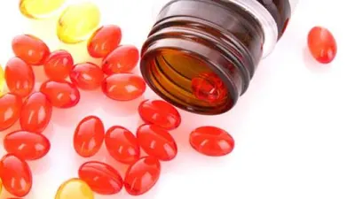 Ilustrasi suplemen penambah vitamin tubuh. shutterstock