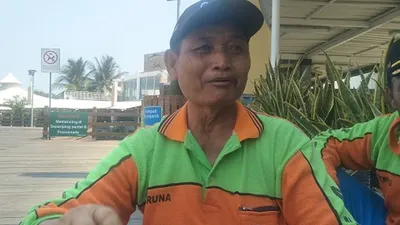 Ketua Perahu Wisata Ancol, Warsono/Ayojakarta.com
