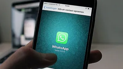 Ilustrasi Whatsapp / Antonbe-Pixabay