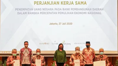 Penandatangan Kerja Sama Penempatan Dana Pemulihan Ekonomi Nasional di Bank Pembangunan Daerah