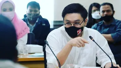 Anggota Fraksi Partai Solidaritas Indonesia (PSI) DKI Jakarta, William Aditya Sarana/ instagram