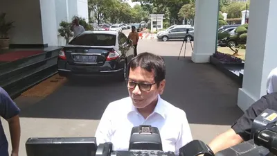 Menteri Pariwisata dan Ekonomi Kreatif, Wishnutama Kusubandio / instagram